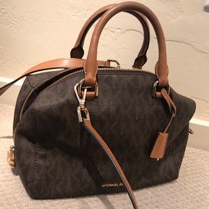 Michael Kors Crossbody